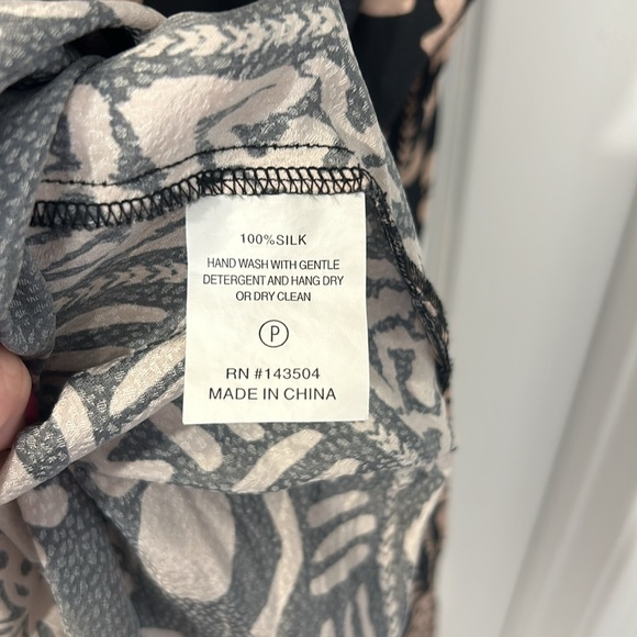 MARIE OLIVER OLIVER CAFTAN SIZE MEDIUM - Picture 10 of 10